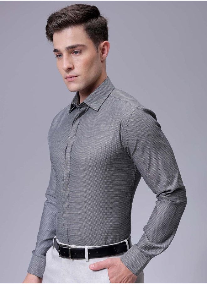 The Indian Garage Co Men Slim Fit Solid Full Sleeves Cutaway Collar Formal Shirt  - Image 4