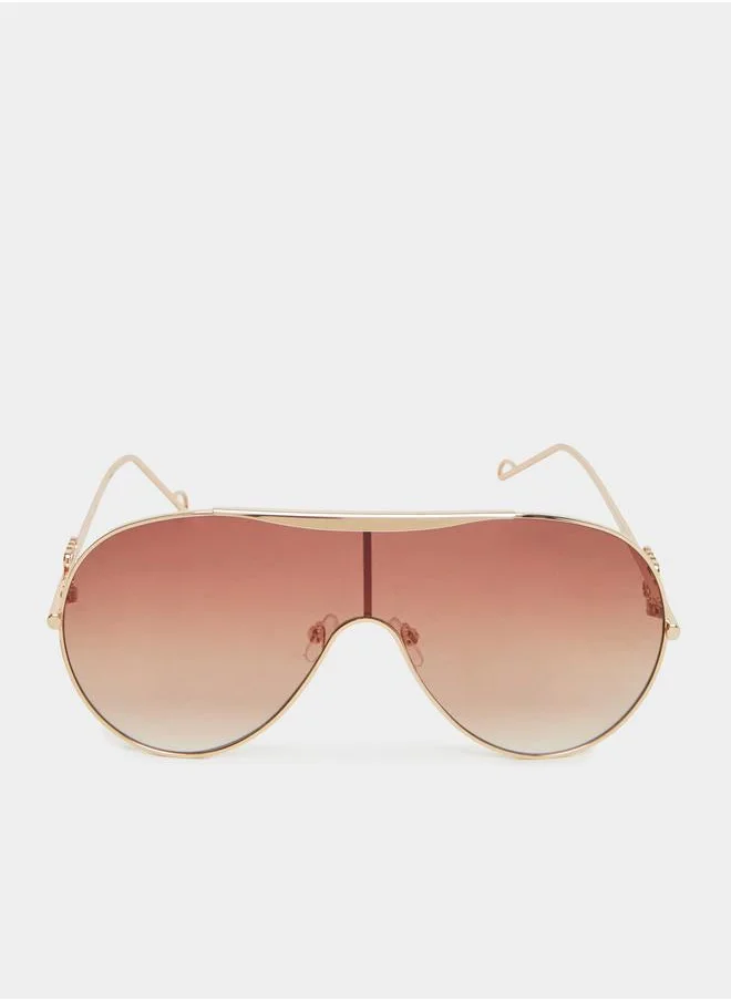 Styli Styli Wide Aviator Sunglasses with Adjustable Nose Pads