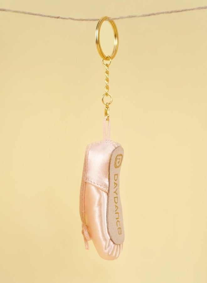 Daydance ميدالية مفاتيح على شكل حذاء باليه وردي اللون من Daydance للبنات والسيدات، مثالية لتزيين حقائب الظهر وحقائب الرقص. - Image 2