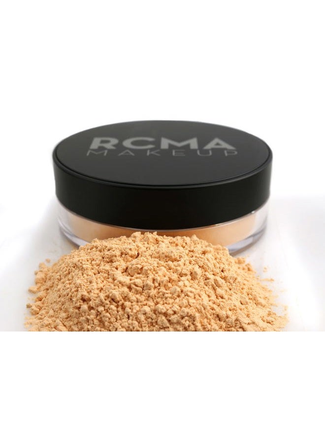 RCMA Makeup (Amber) - Premiere Loose Powders - Talc & Paraben Free Translucent Foundation or Finishing HD Pro with Blurring Smoothing Effect - Colour Amber - Image 2