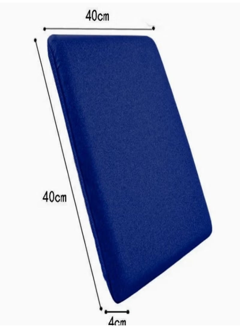 ارينا مسند مقعد مربع ميموري فوم  بحجم 40×40×4 سم، مصنوع من رغوة الذاكرة لتوفير دعم مريح وتخفيف آلام العصعص والظهر أثناء الجلوس لفترات طويلة. - Image 2