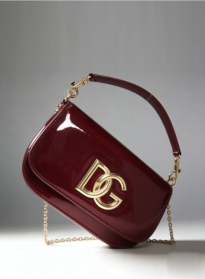 دي آند جي Pious patent leather shiny chain hand-held bag-sacred heart gold-embellished logo, detachable chain belt, formal and daily use shoulder bag - Image 2