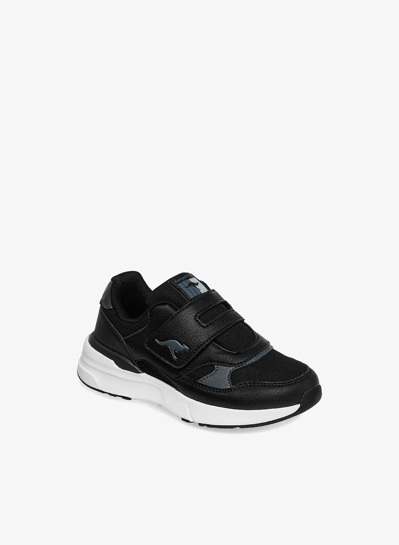 كانغاروس أحذية رياضية للأولاد بشريط لاصق