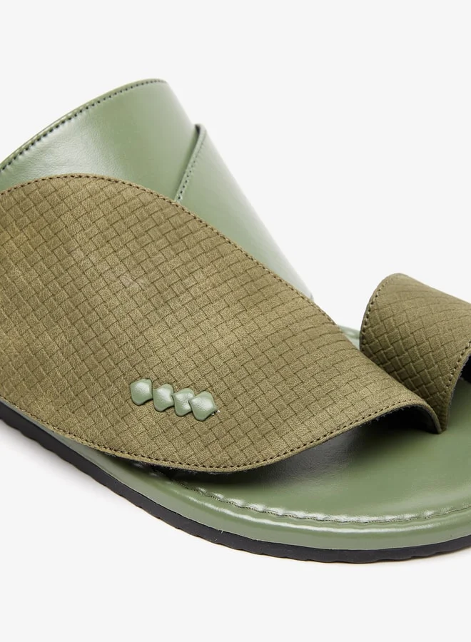 shoexpress Mens Textured Slip-On Arabic Sandals With Toe Loop Detail Ramadan Collection