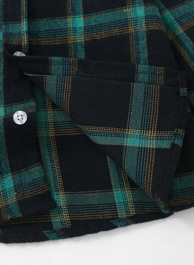 تايك تو قميص بطبعة مربعات وتفاصيل أزرار