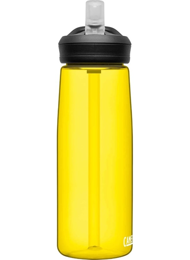 كاميلباك زجاجة مياه كاملباك Eddy+ بسعة 0.75 لتر – من مادة Tritan Renew بغطاء ماصة للشرب، مانعة للتسرب وصديقة للبيئة - Image 4