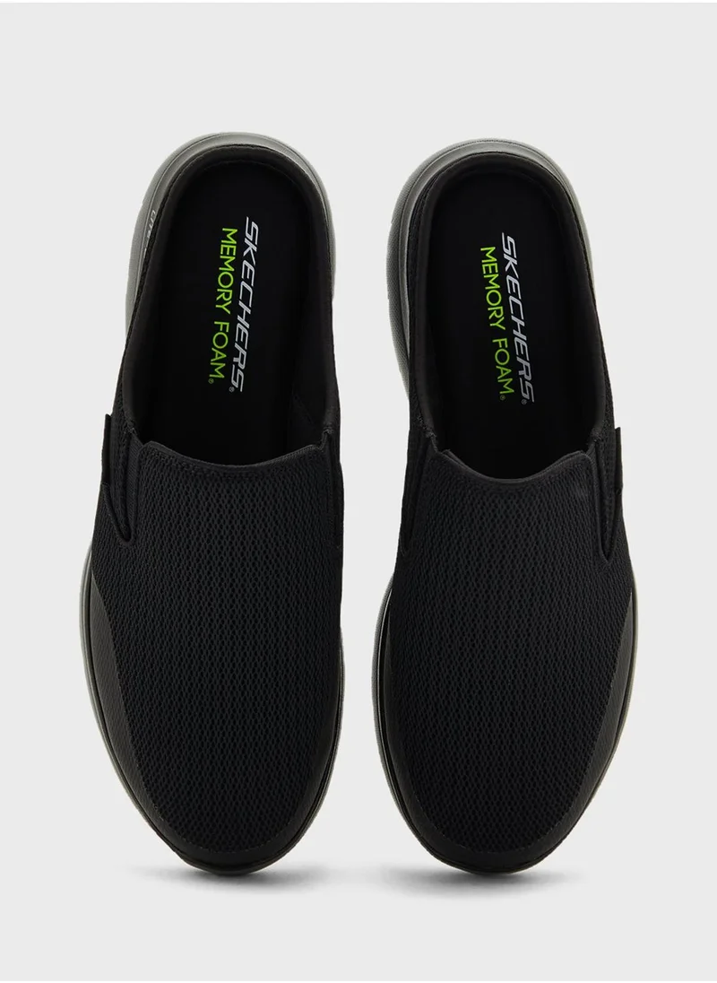 SKECHERS SUMMITS