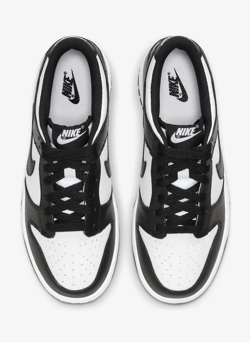 نايكي حذاء دانك لو