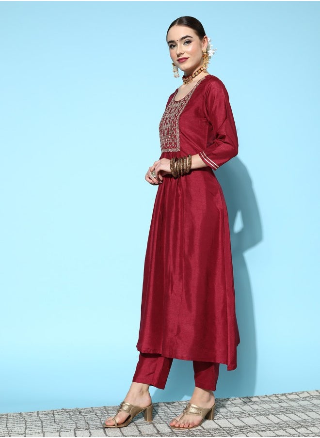ISHIN - A-Line Fit Yoke Design Pattern Round Neck Three-Quarter Sleeves Maroon Colour Woven Cotton Kurta Set for Women with Semi Elastic Closure - Elevate Your Fashion Game - Image 1