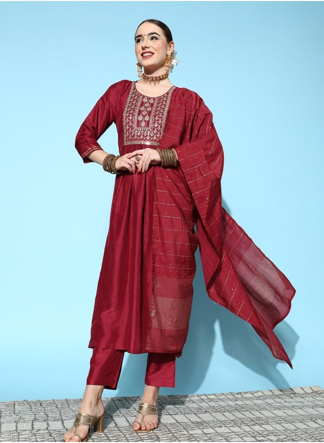 ISHIN - A-Line Fit Yoke Design Pattern Round Neck Three-Quarter Sleeves Maroon Colour Woven Cotton Kurta Set for Women with Semi Elastic Closure - Elevate Your Fashion Game - Image 1