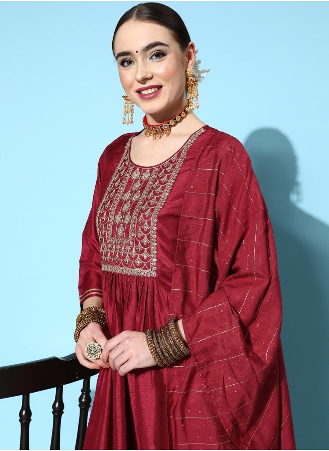 ISHIN - A-Line Fit Yoke Design Pattern Round Neck Three-Quarter Sleeves Maroon Colour Woven Cotton Kurta Set for Women with Semi Elastic Closure - Elevate Your Fashion Game - Image 1