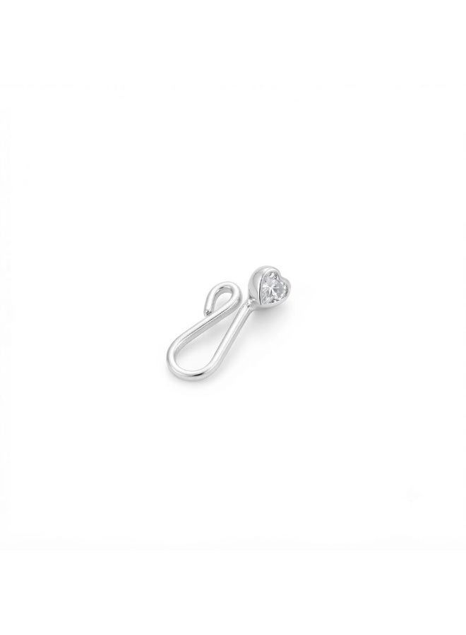 Silver-colored non-piercing nose ring with a shiny heart design - Image 1