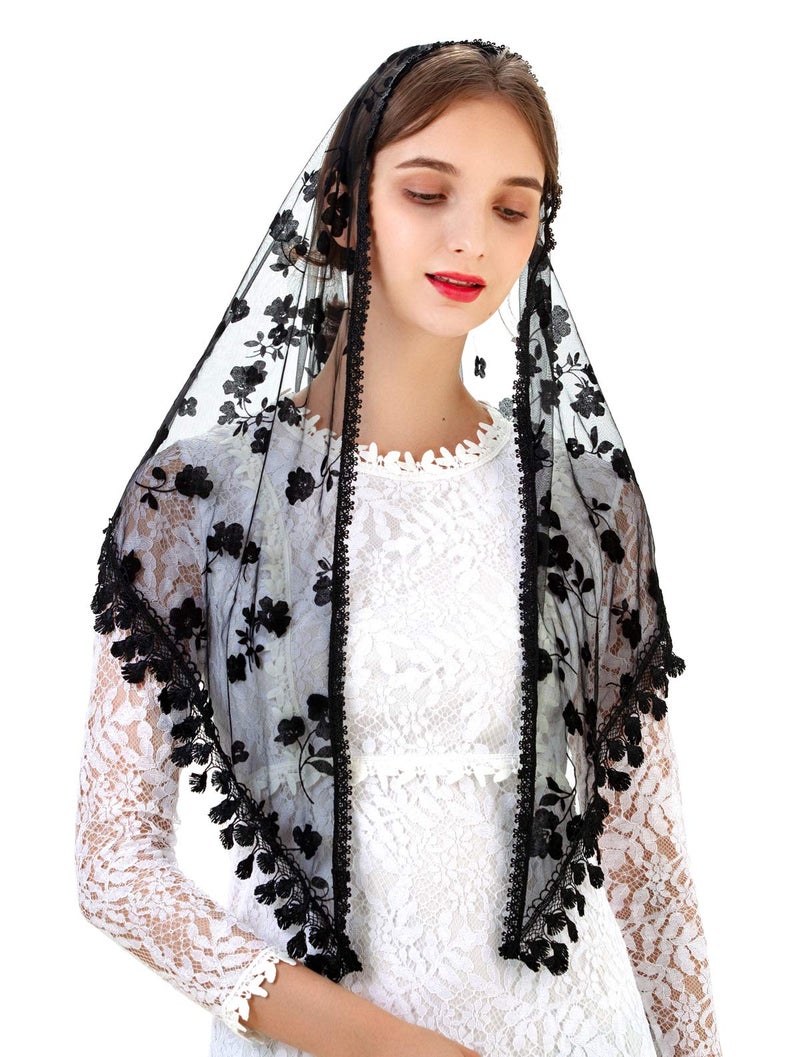 PAMOR Triangle Lace Veil Mantilla Cathedral Head Covering Chapel Veil for Mass Wedding Bridesmaids (Black 2) - Image 1