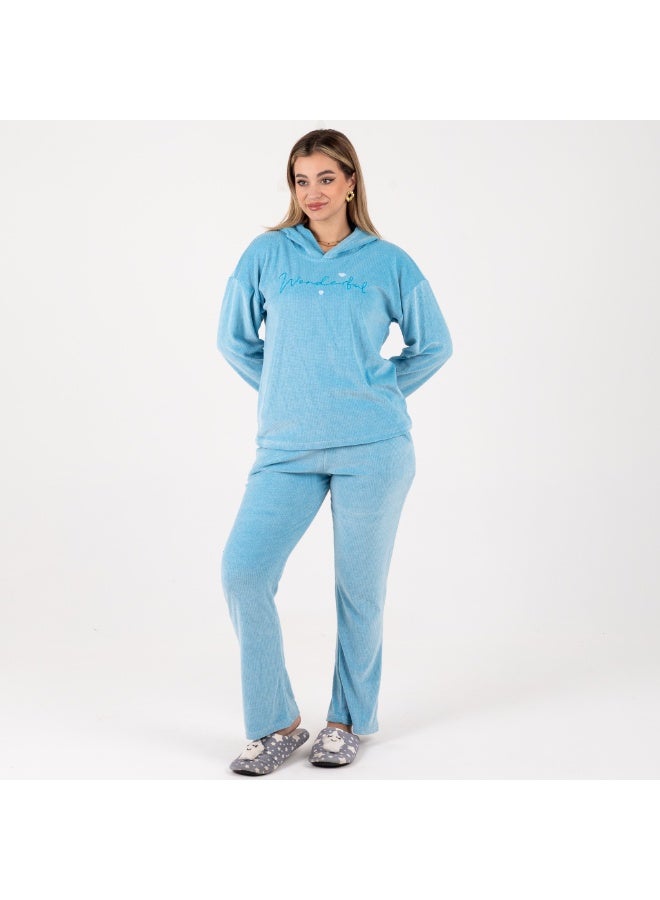 زيكوتكس  بيچامة نسائية شتوية من قطيفة ناعمة مطرزة – لون أزرق سماوي - Image 3