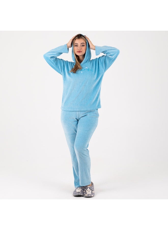 زيكوتكس  بيچامة نسائية شتوية من قطيفة ناعمة مطرزة – لون أزرق سماوي - Image 5