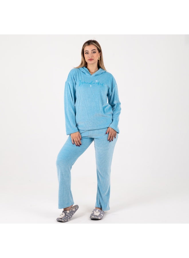 زيكوتكس  بيچامة نسائية شتوية من قطيفة ناعمة مطرزة – لون أزرق سماوي - Image 4