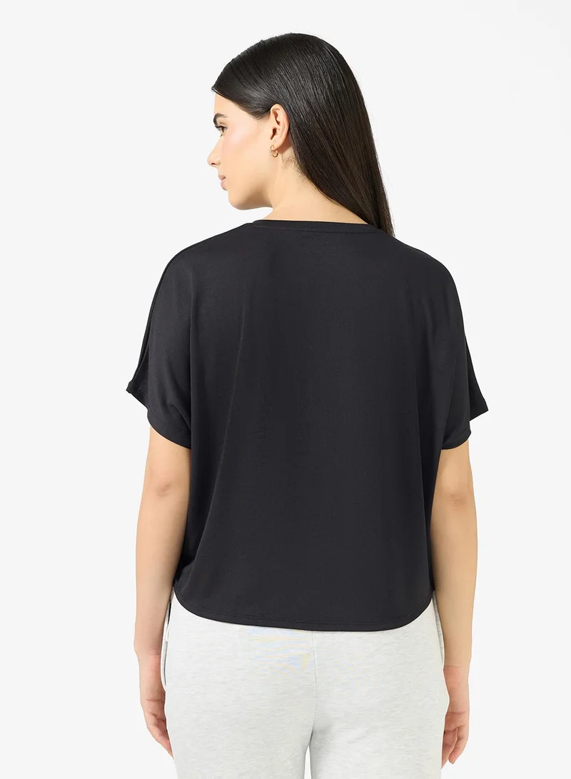 سن اند ساند سبورتس تيشيرت فيذر للنساء