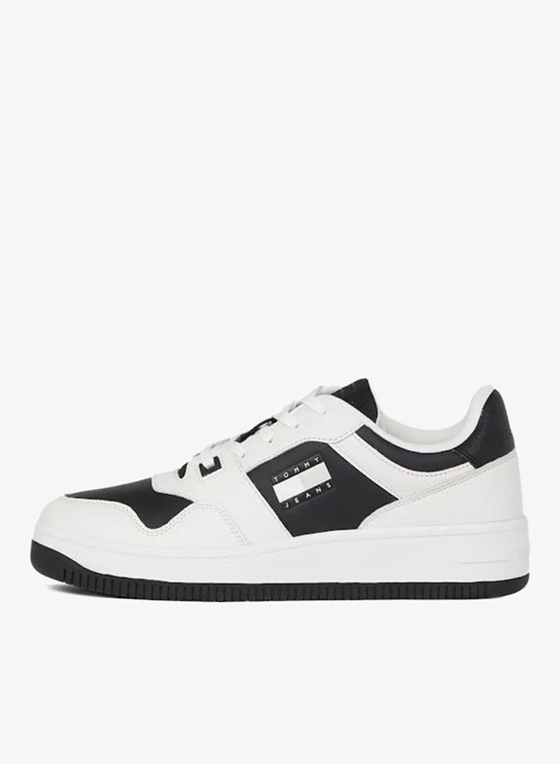 تومي جينز سنيكرز كاب سولي منخفض