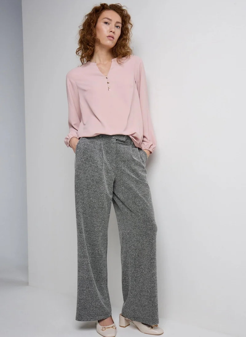 ماتلان بلوزة بياقة مشقوقة وردية من إت يو