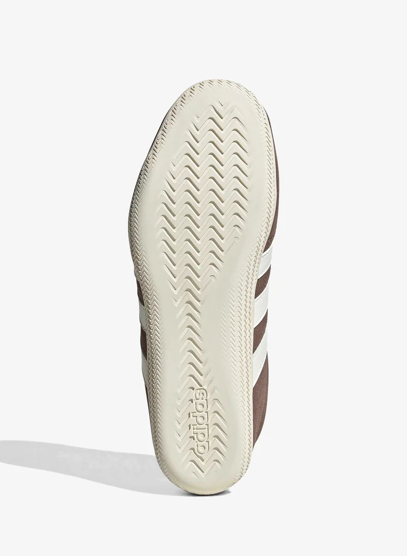 Adidas EARSTR/OWHITE/EARSTR Grand Court for Women | Best Price UAE