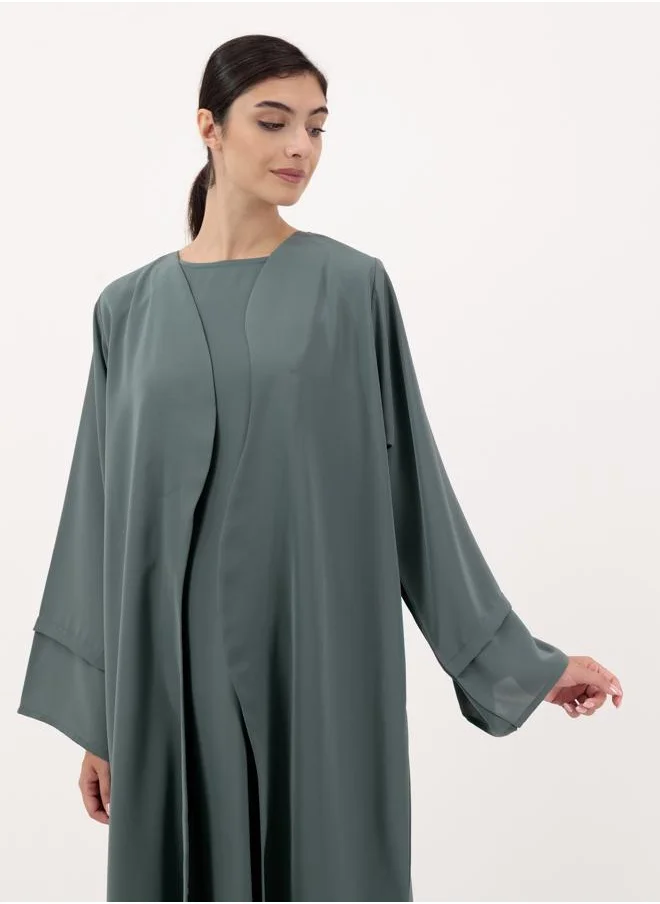 Meem by Mariyah Front open abaya with inner