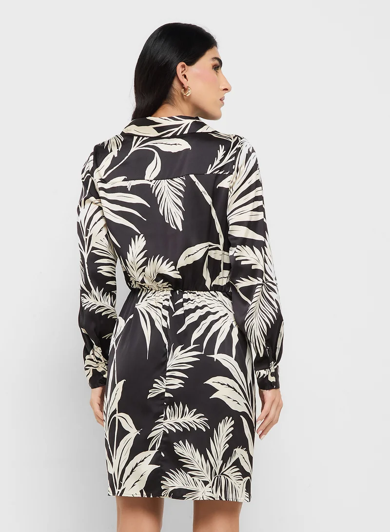 جس Alya Printed Dress