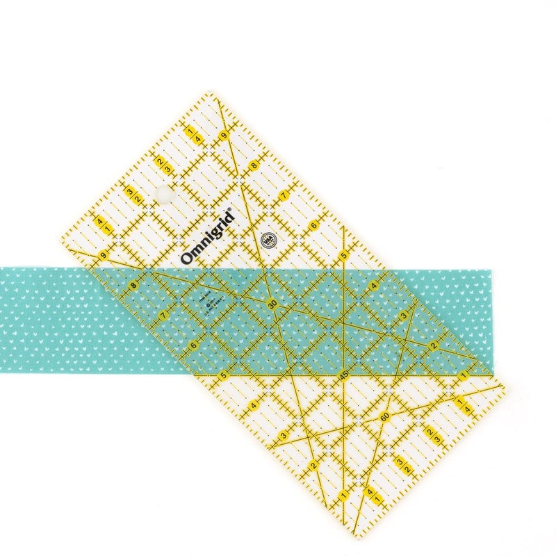 Omnigrid 5" x 10" Rectangle Quilting and Sewing Ruler - Image 3