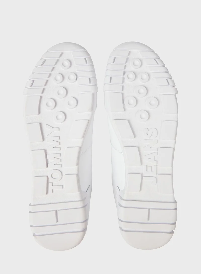 تومي جينز Retro Evolve Low Top Sneakers