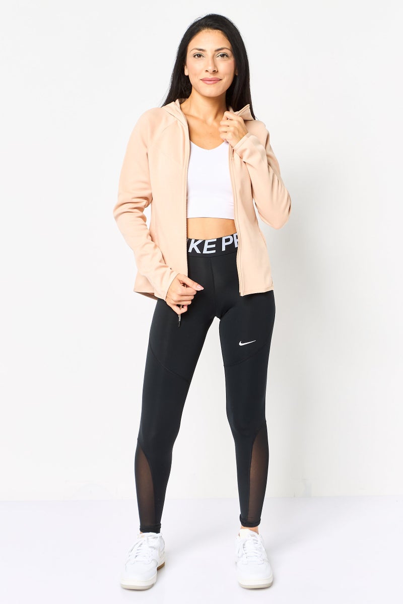 Nike جاكيت رياضي نسائي بأكمام طويلة مناسب للخارج مع غطاء رأس، بيج - Image 2