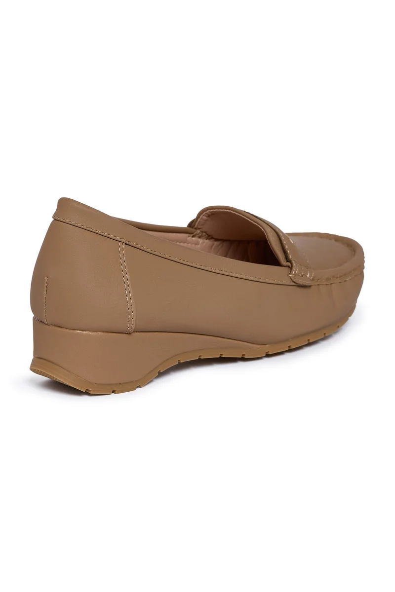 Geoomnii TAUPE Geoomnii Closed Flat Shoes for Women – Comfortable Slip-On Ballet Flats for Office, Daily Wear & Casual Use for Women | Best Price UAE