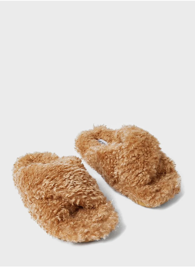 STEVE MADDEN Pillow Cross Strap Bedroom Slippers