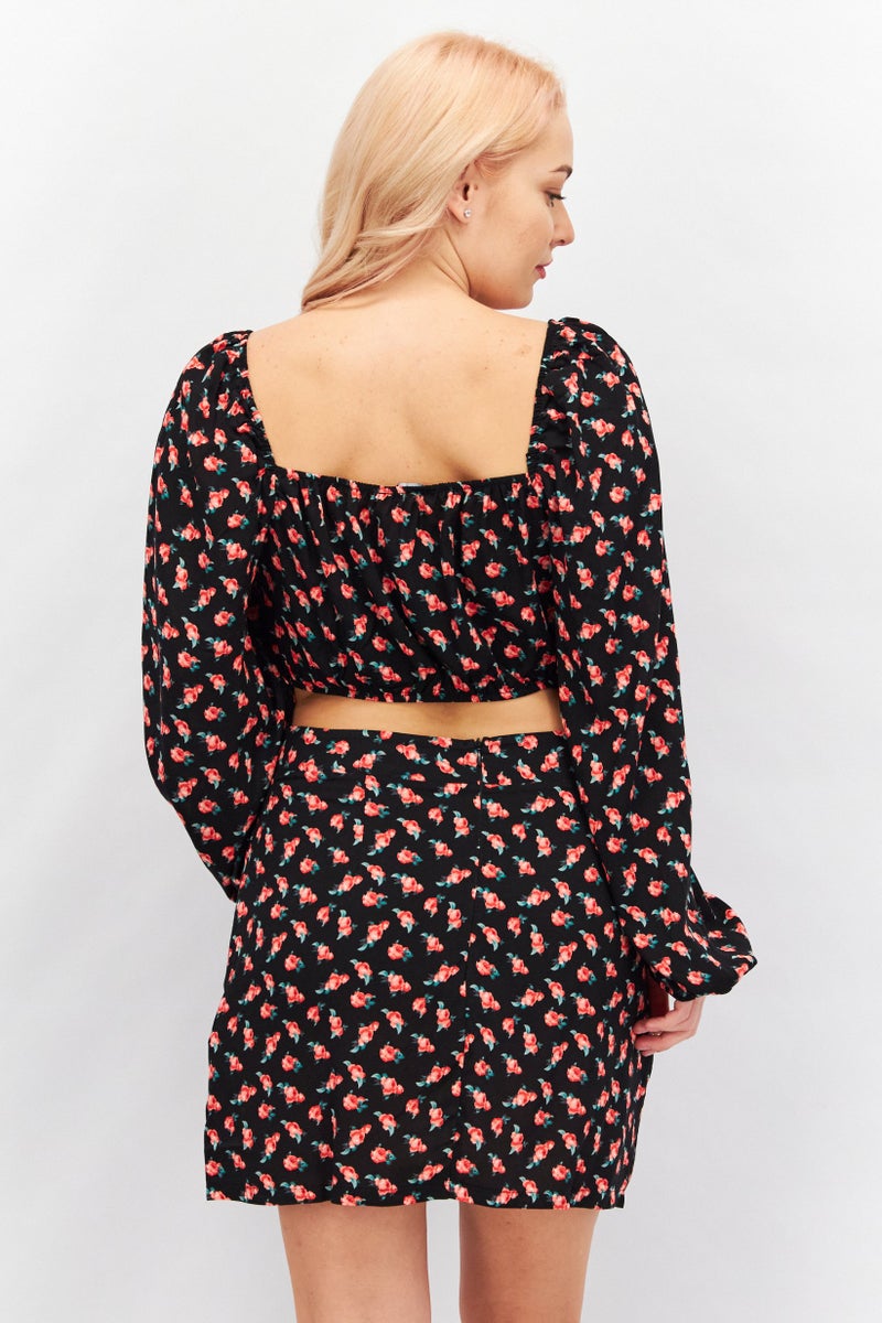 trendyol Women 2 Piece Square Neck Long Sleeves Floral Print Crop Top And Mini Skirt, Multicolor - Image 3