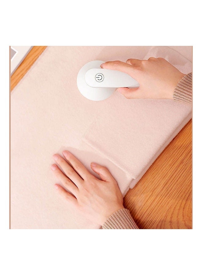 Portable Lint Remover for Clothes – Fabric Shaver with Stainless Steel Blades, Rechargeable Fuzz Remover for Sweaters, Sofa, Blankets & Upholstery - Image 5