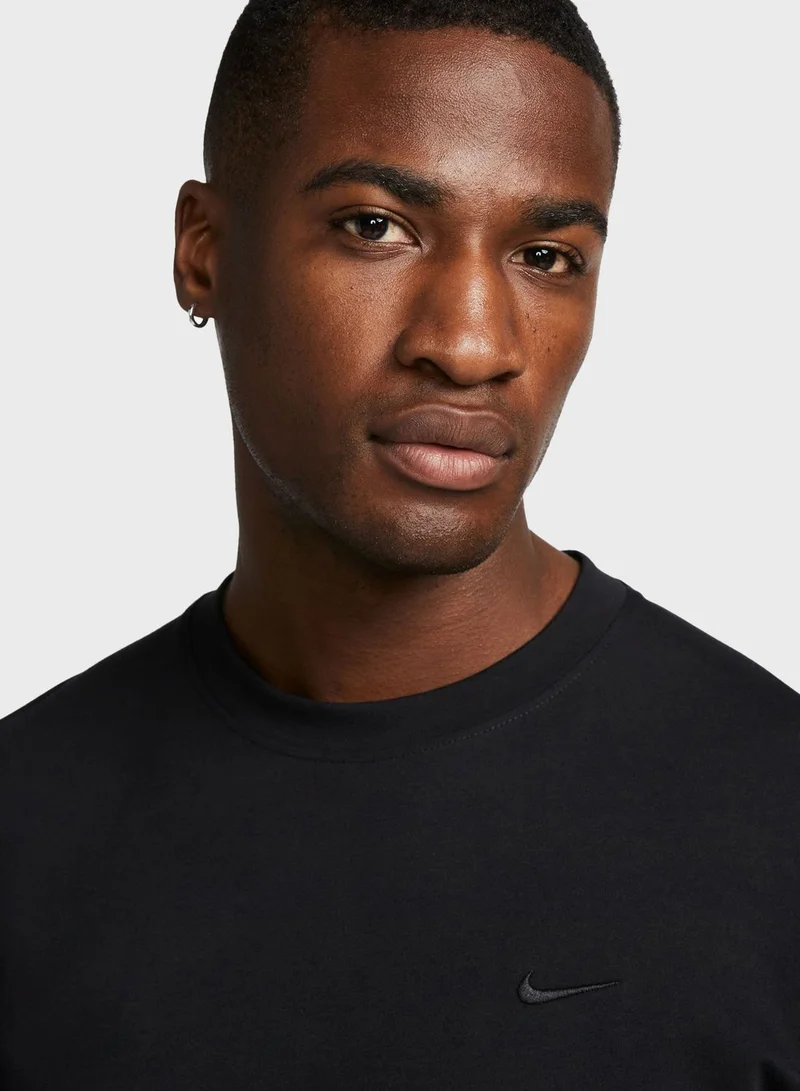 Nike Dri-Fit Primary Statement T-Shirt