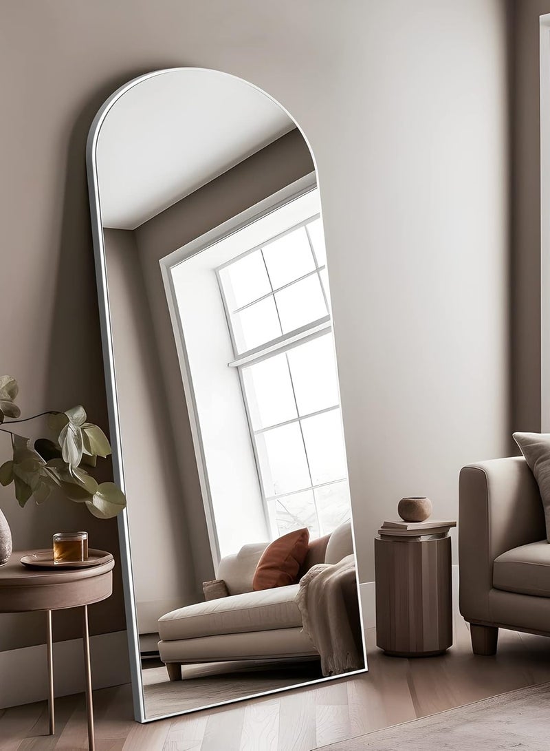 ديكور هيلز مرآة مقوسة كاملة الطول - مرآة عصرية وأنيقة كاملة الجسم لغرفة النوم، وغرفة المعيشة، وغرفة المكياج، والحمام - مثبتة على الحائط أو قائمة بذاتها بإطار أنيق - تصميم كبير ومتين أبيض - 65 × 180 سم - Image 2