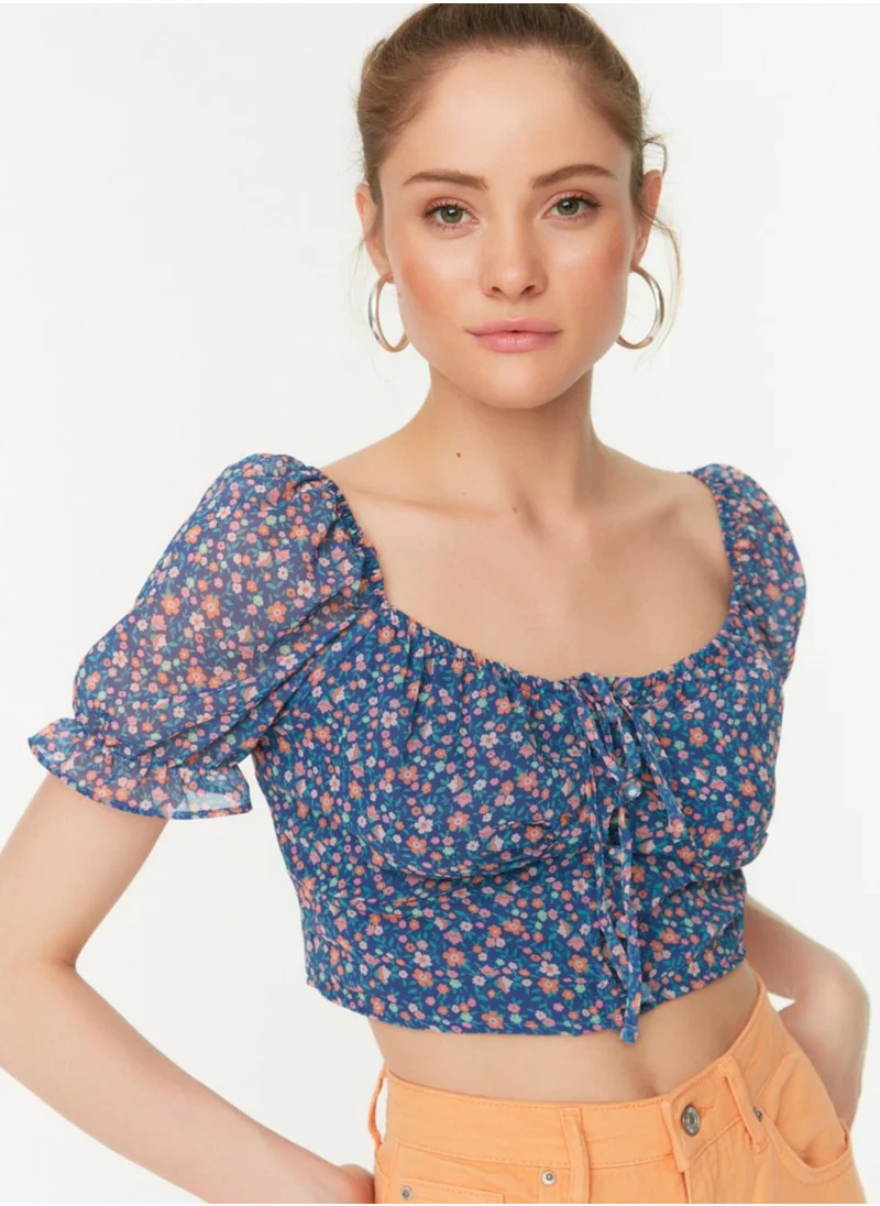 ترينديول Puff Sleeve Floral Print Crop Top