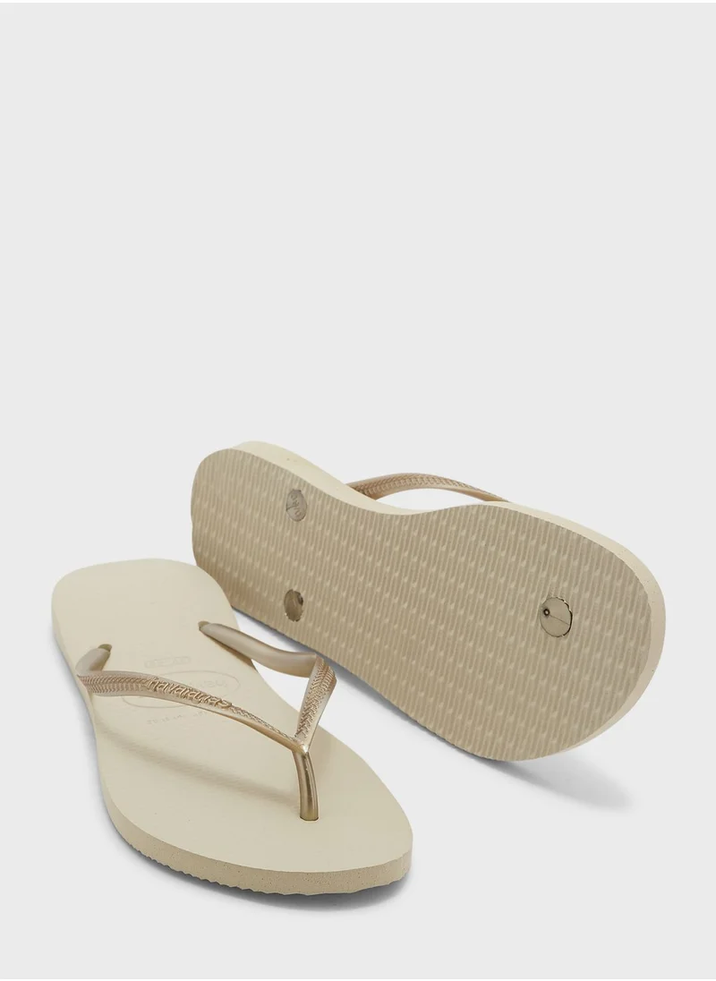 havaianas Casual Flip Flops