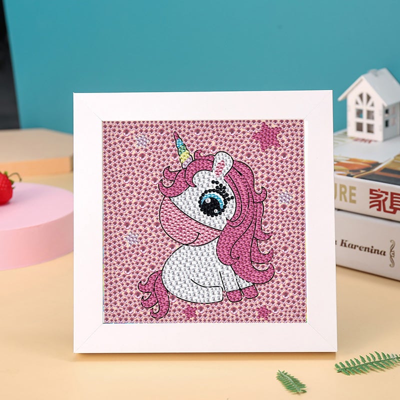 رسم الماس الكامل مع إطار ملصق كرتوني للأطفال DIY يدوي لرسم طلاب المدارس الابتدائية بيع رسم كريستال الماس - Image 1