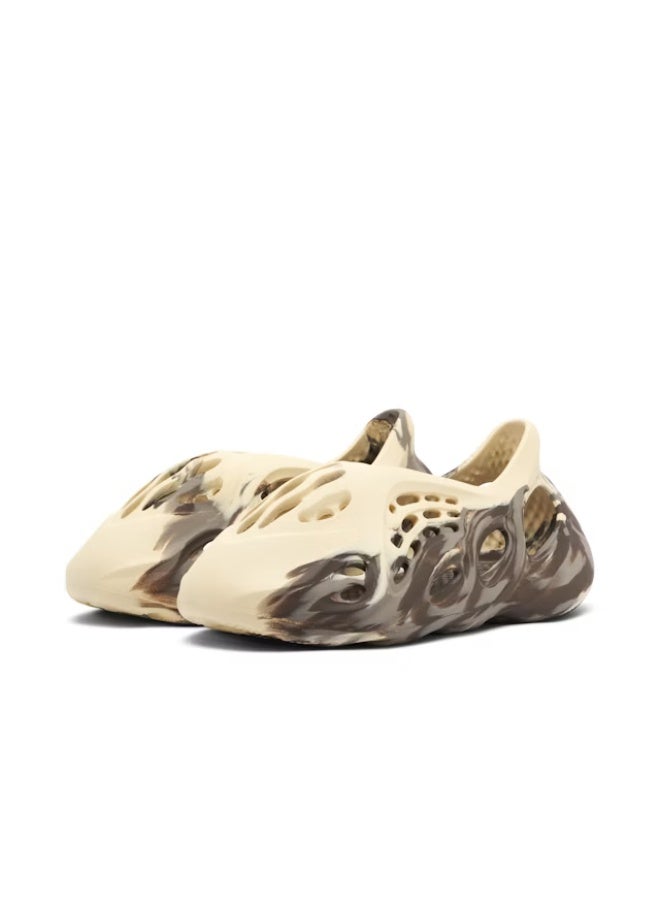 yeezy Yeezy Foam Runner MX Cream Clay  - Image 2