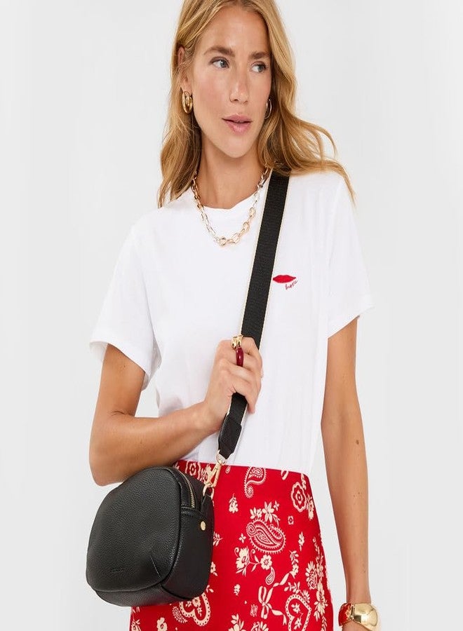 أكسيسورايز حقيبة كتف نسائية من أكسسورايز لندن بحزام أسود منسوج | حقيبة كروس أنيقة من الجلد الصناعي | حقيبة يد متعددة الجيوب بحزام قابل للتعديل - Image 2