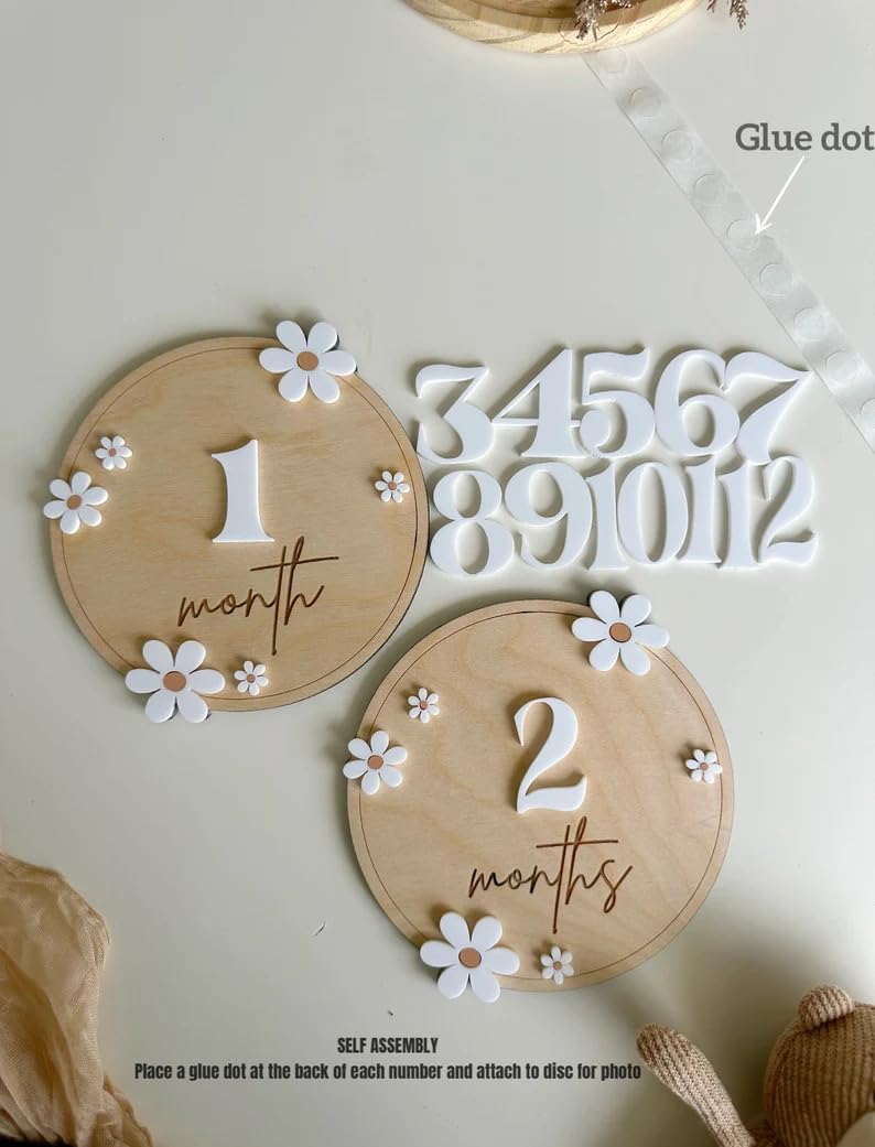 Curious Button Month Daisy Wooden Baby Milestone, Boho Baby Milestone, Milestone Props for Babies Photo, Monthly Baby Milestone Marker, Baby Growth. - Image 3