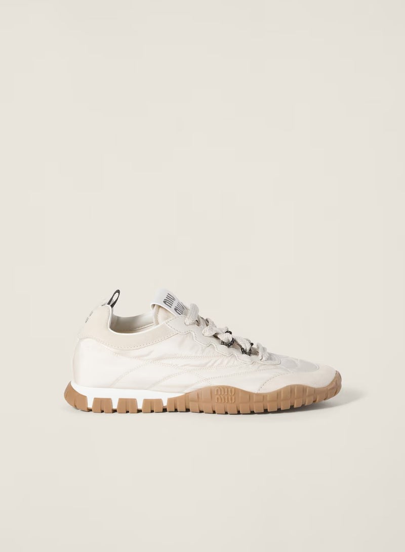 مياو مياو حذاء رياضي من القماش التقني والجلد المدبوغ - Image 2