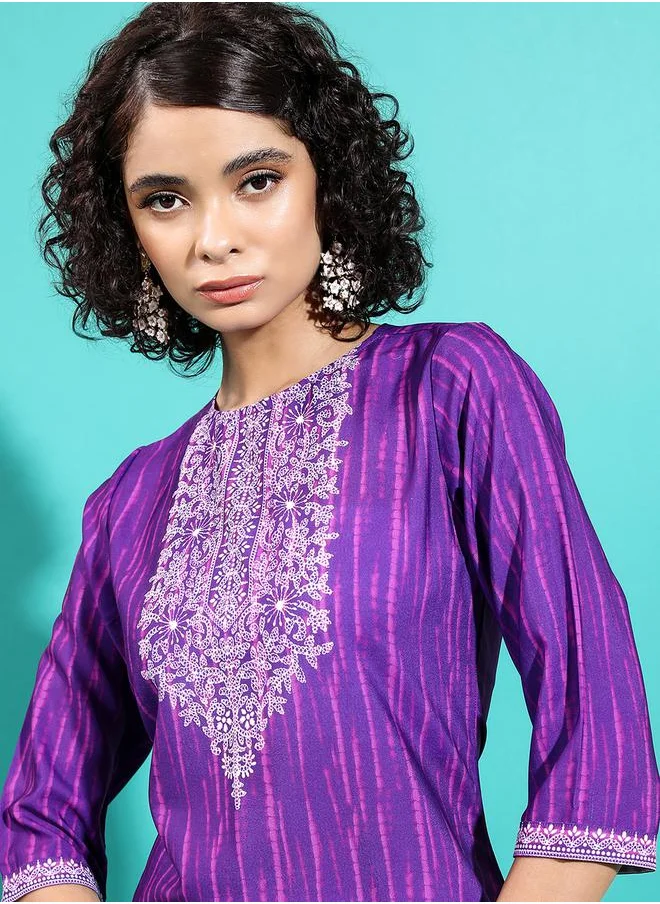 Vishudh Purple Embroidered Keyhole Neck Thread Work Kurta by Styli