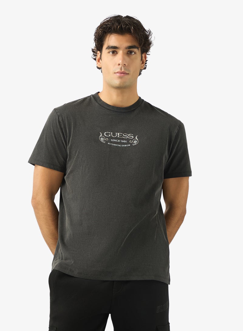 GUESS Short Sleeve World Famaous T-Shirt - Image 1