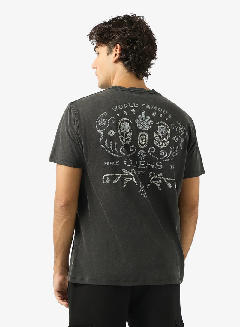 GUESS Short Sleeve World Famaous T-Shirt