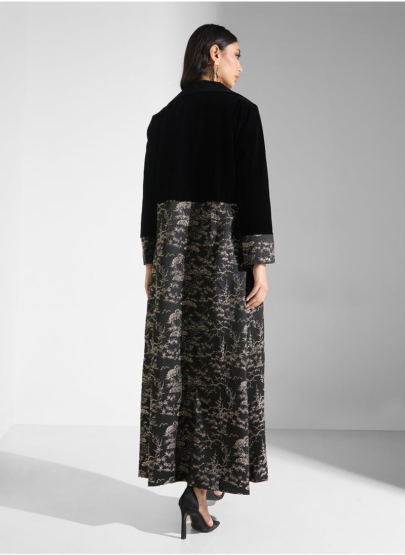 Khizana Printed Abaya  - Image 2