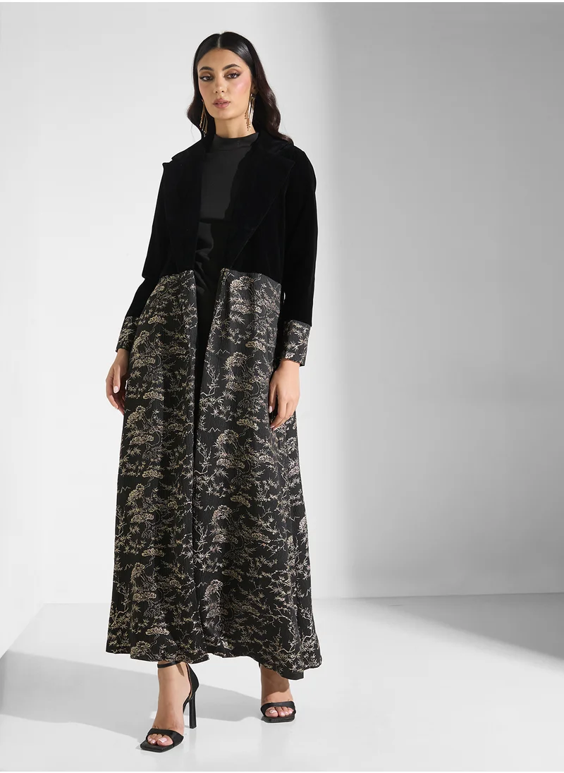 Khizana Printed Abaya