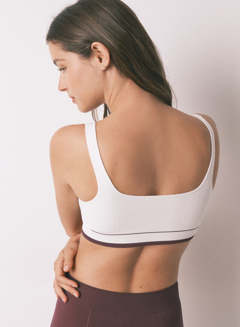 women'secret White Lovely Seamless Triangle Sports Bra - Image 3