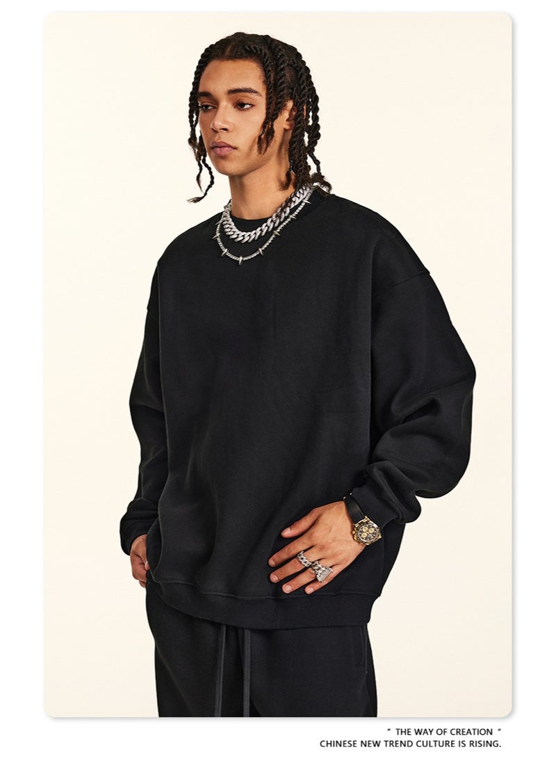 بى طقم هودي جديد من ماركة أمريكية عصرية، إصدار 2025، قطعتان: هودي بأكمام طويلة مبطن بالفرو، بياقة دائرية، وبنطال رياضي بقصة مستقيمة، مناسب للجنسين (أسود). - Image 3