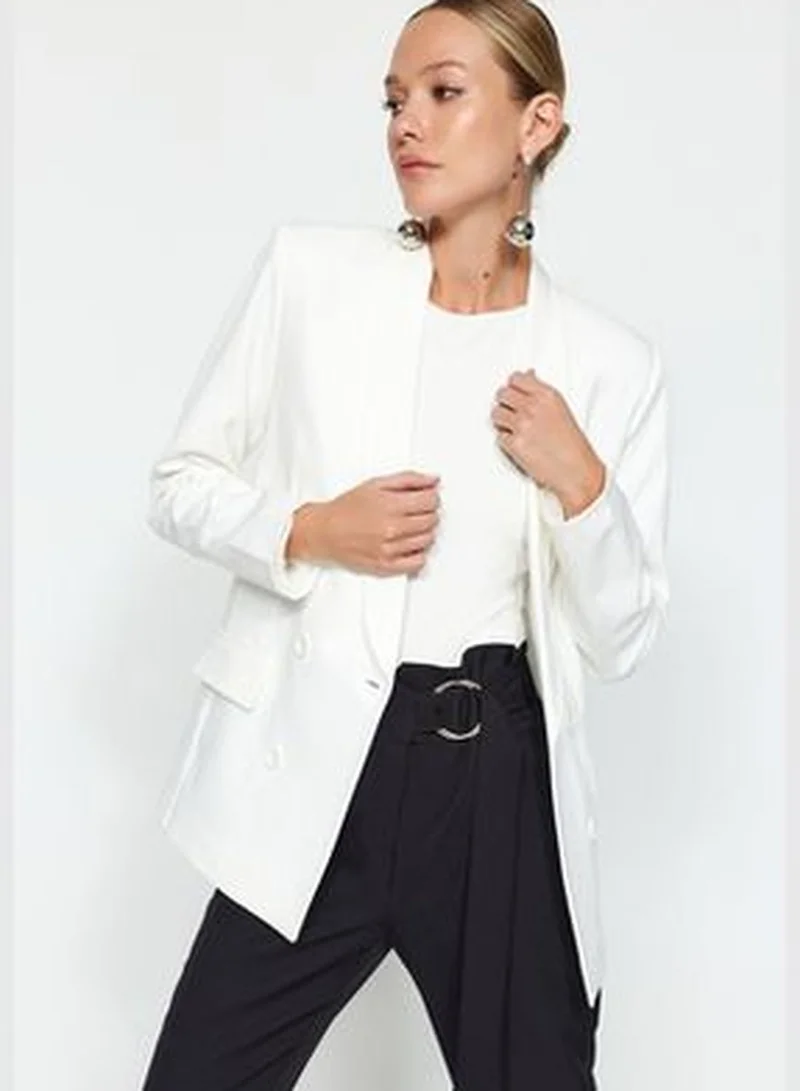 trendyol Ecru Regular Lined Double Breasted Blazer with Closure TWOSS23BC00106